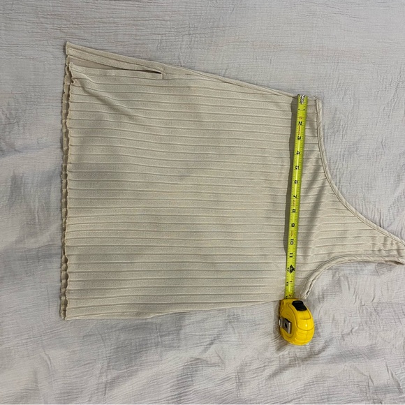 Club Monaco - One Shoulder Rib Top - Cream - Size XS - Picture 4 of 7